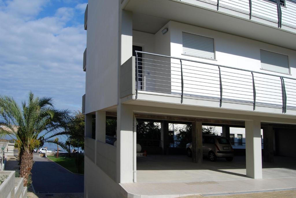 פורטו טורס Residence Lungomare מראה חיצוני תמונה